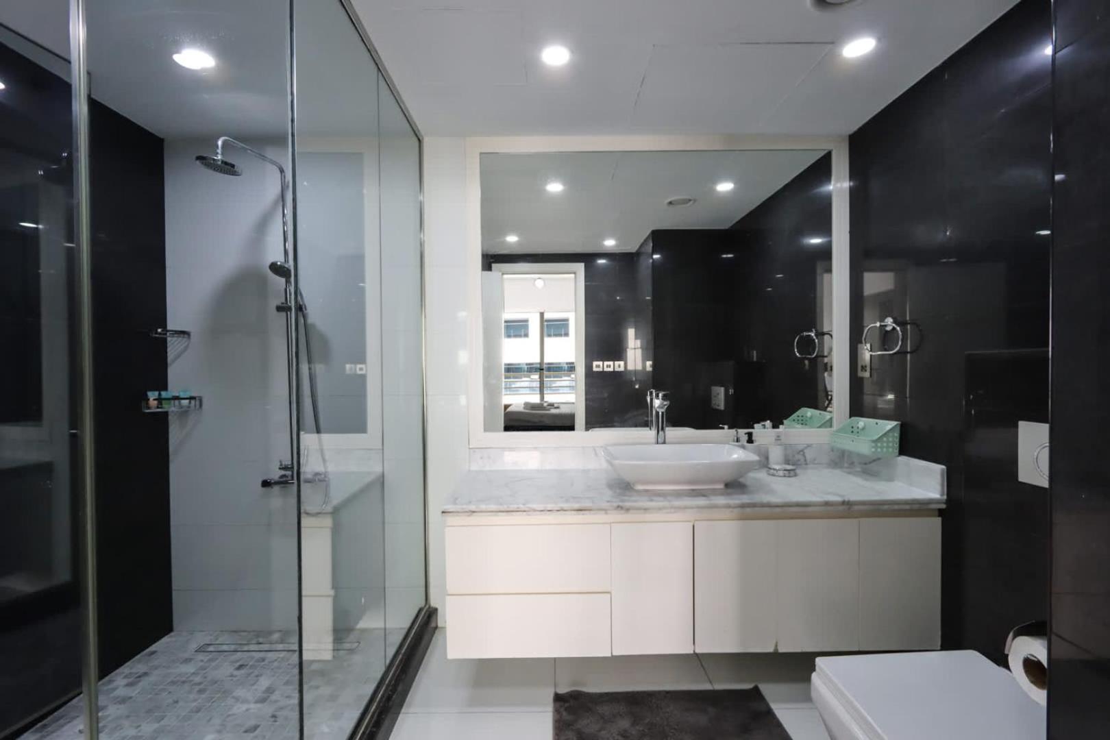 Apartment Livbnb- 3br With Marina Views In Manchester Tower